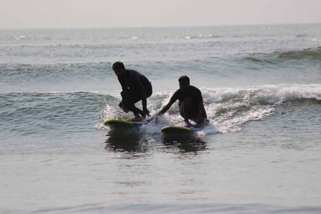 Intermediate Surf Course